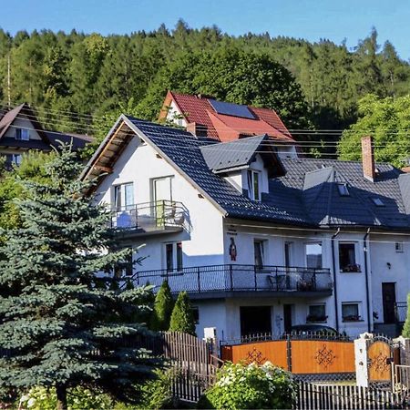Willa Pod Zbojem Pipikasem Szczawnica Luaran gambar