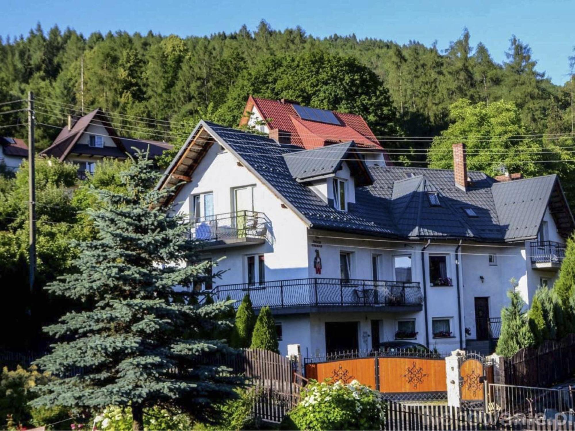 Willa Pod Zbojem Pipikasem Szczawnica Luaran gambar